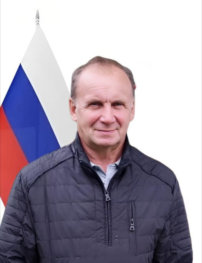 Хмелев Леонид Николаевич.